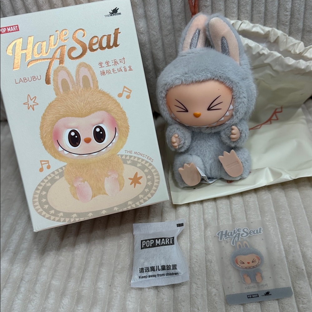 HEHE -Pop Mart Labubu Have A Seat.New. Grey Color.Box opened to verify.So Cute!